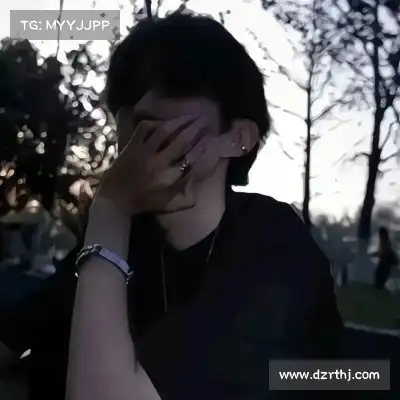 杜严谦